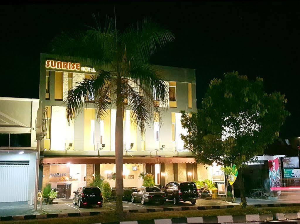 Sunrise Hotel Jogja Kejayan Экстерьер фото