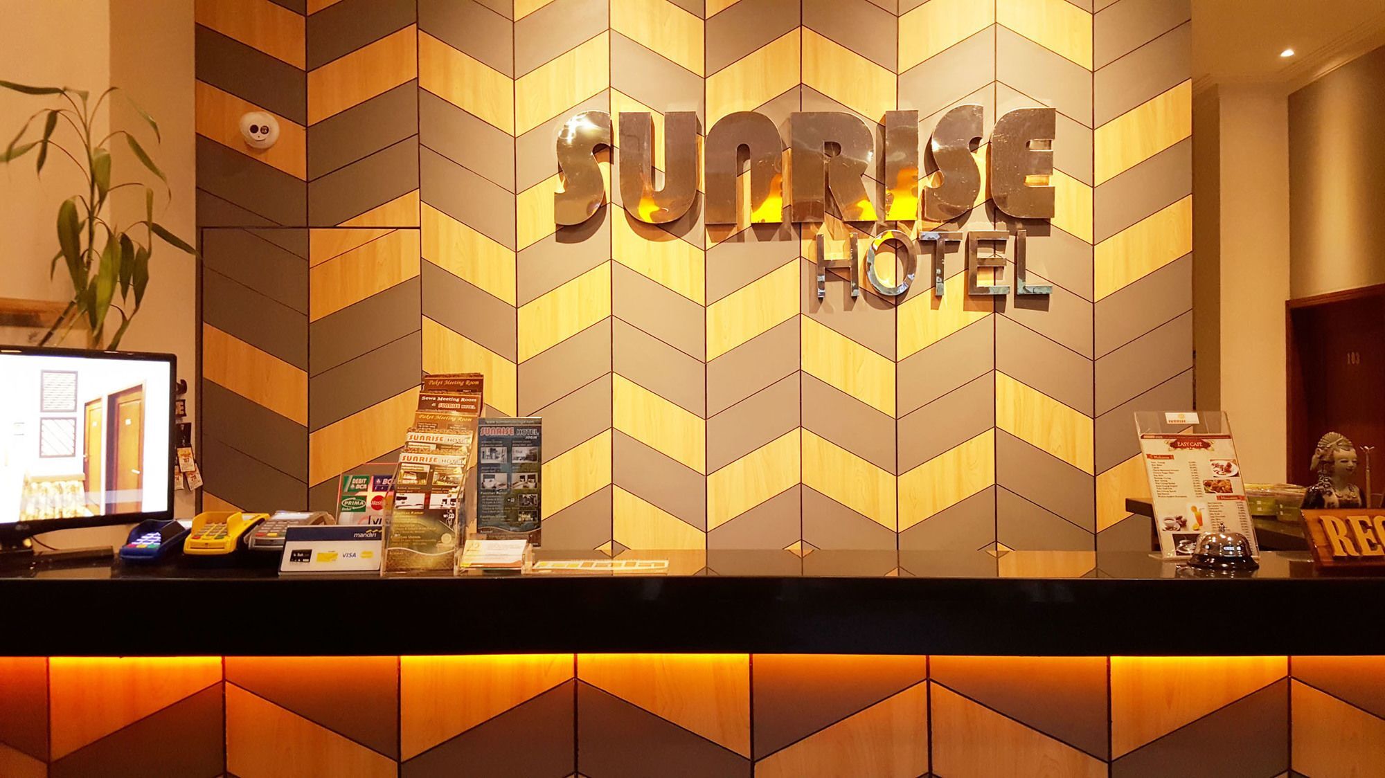 Sunrise Hotel Jogja Kejayan Экстерьер фото